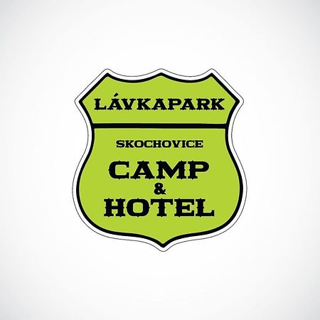 Hotel Lavka Park Skochovice à Vrané nad Vltavou Extérieur photo